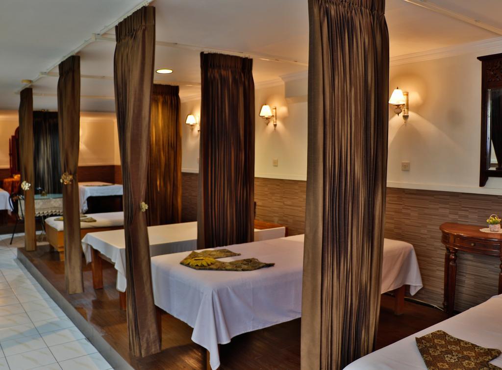 Jayakarta Hotel Джакарта Экстерьер фото